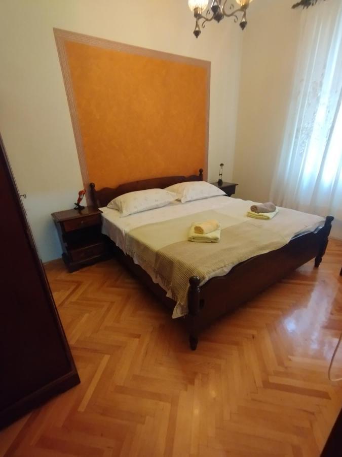 Bugenvilija Apartment Split Exterior photo